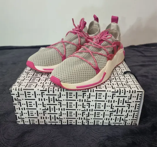 Tênis Fiever Cinza e Rosa - Tam 40