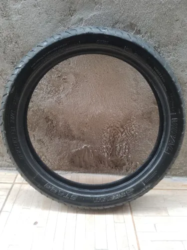 Pneus de moto 