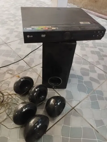 Home theater 