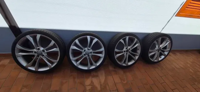 Pneus Aro 20 (225/35 R20 90w) - Cinturato P1 plus pirelli