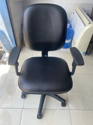 Cadeira Diretor com braços