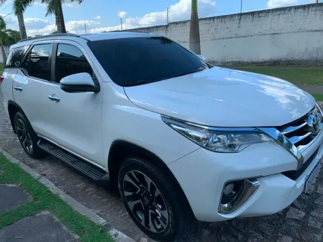 Toyota Hilux SW4 SRV 4X2 2.7 Flex 16V Aut. 2020