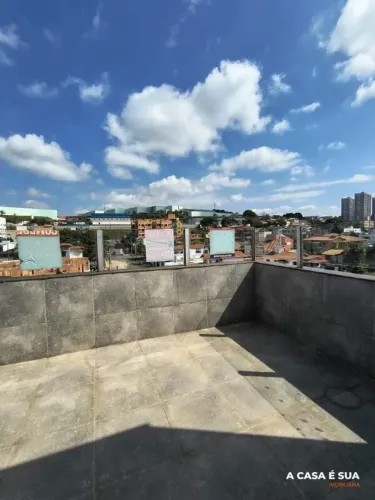 Cobertura a venda com quatro quartos e duas vagas no bairro Jardim Riacho em Contagem/MG