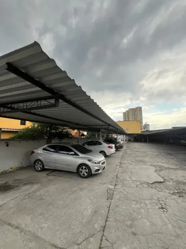 Estacionamento à Venda no Centro de São Gonçalo 1.300m² | +85 Vagas Cobertas