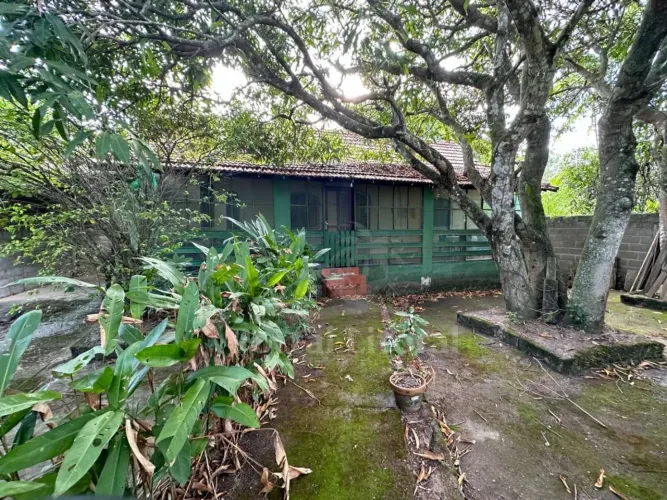 Casa para Venda em Saquarema, Vilatur, 1 dormitório, 1 banheiro, 3 vagas