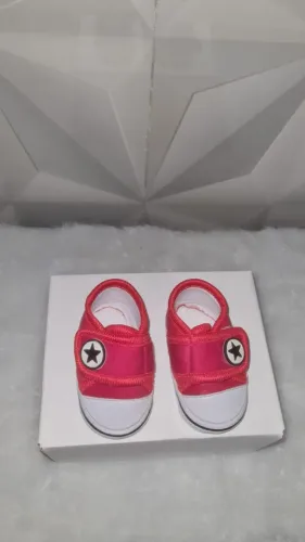 Sapatinho Infantil Bebê Vermelho e Branco com Velcro 14TM
