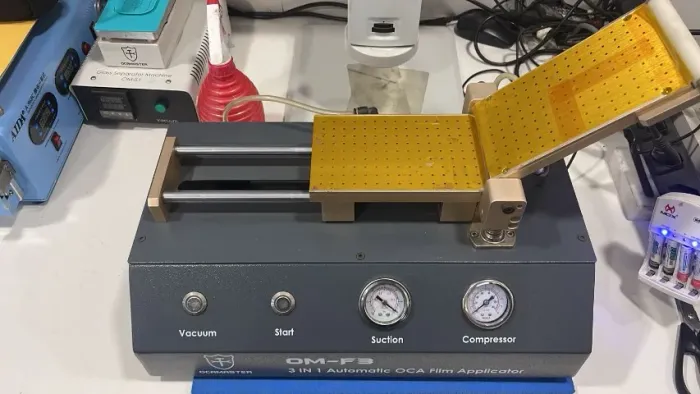 Maquina Aplicadora de Oca e Polarizer Automatica OM-F3