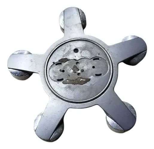 Calota Central Audi A3 A4 2012 2013 2014 2015 Sem Logo Prata