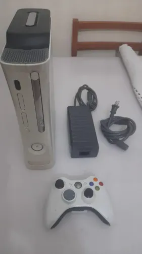 XBOX 360 - CONTROLE + 17 JOGOS