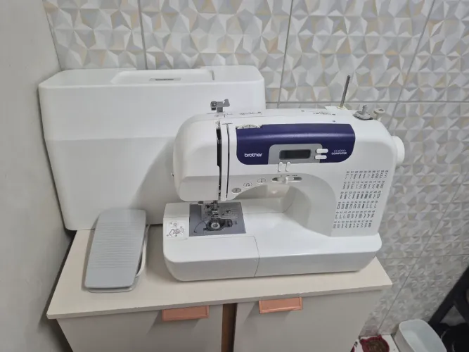 Maquina de costura brother