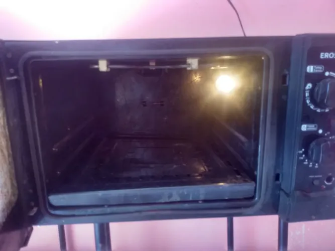 Vendo forno elétrico 