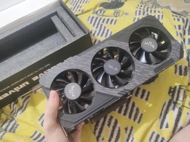 RX 5600 XT 6GB ASUS TUF