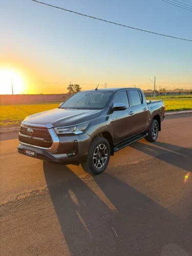 Toyota Hilux CD SRX 4X4 2.8 TDI 16V Diesel Aut. 2021