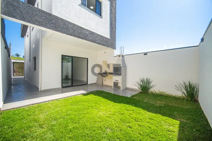 Casa com 3 dormitórios sendo 1 suíte à venda - Granja Viana - Cotia/SP