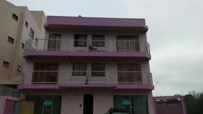 apartamento térreo de frente para a rua, no EFAPI
