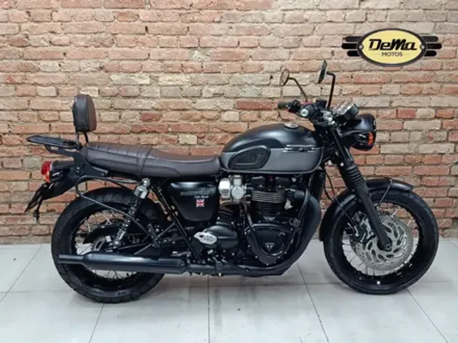 Triumph BONNEVILLE T120 BLACK