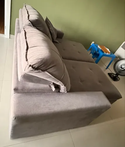Sofá retrátil