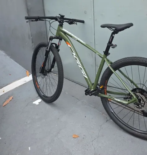 Bicicleta OGGI aro 29