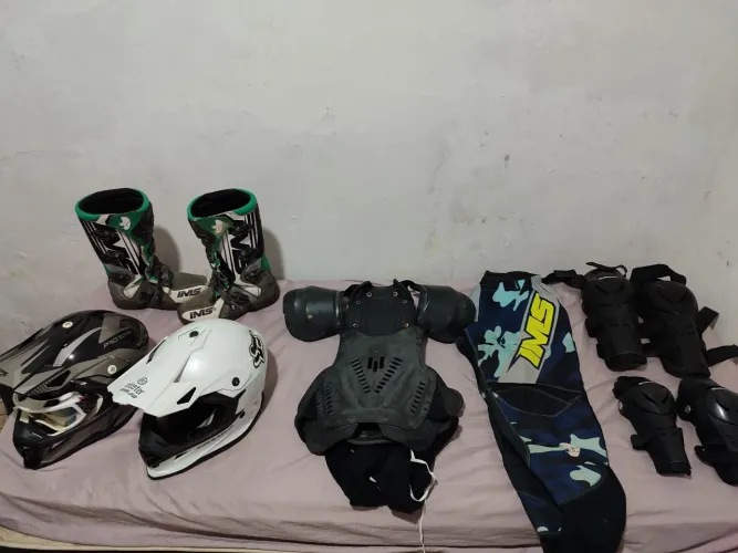 Ítens de proteção para trilha de moto 