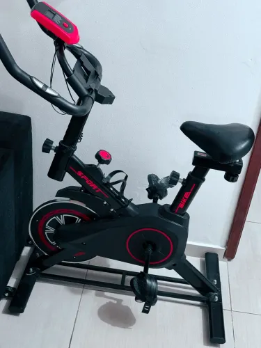 Bicicleta Spinning Ergométrica ? Conservada | Treino em Casa