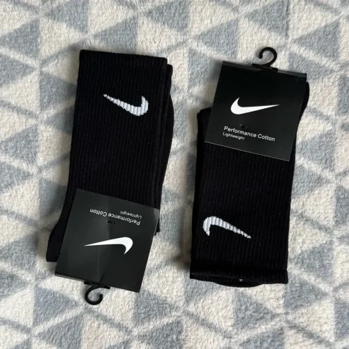 Dois pares de meia Nike preta