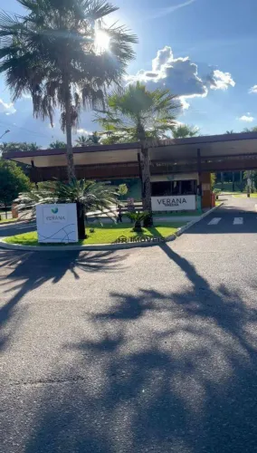 Terreno à Venda no Condomínio Verana