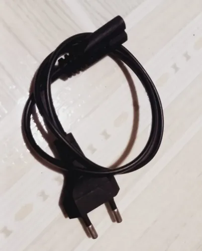Cabo de Força Tipo 8 Bipolar para TV, PS4, Xbox, Notebook e Impressora