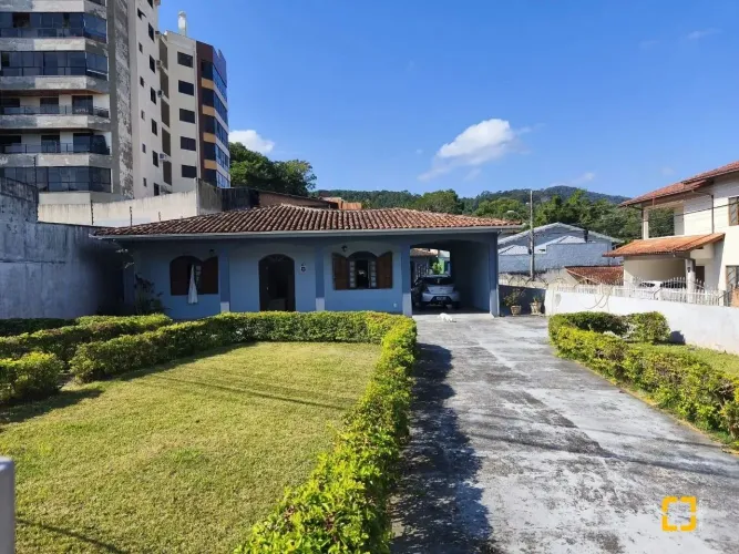 TERRENO À VENDA COM 797,94 m² NA RODOVIA JOÃO PAULO