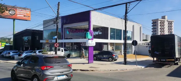 Imóvel Loja Comercial Esquina Avenida T-9 160 m2 à 600 m² Pé-Direito 6m e Estacionamento G