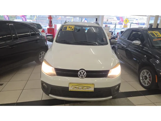 Volkswagen Crossfox 1.6 MI Total Flex 8V 5P 2012