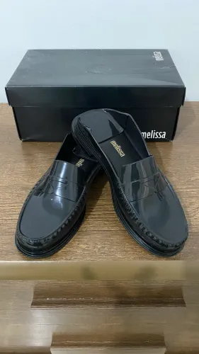Melissa Bend Preta