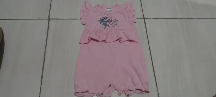 Macacão de calor bebê menina, to Stitch, Disney baby, roupinha do torra torra tamanho G