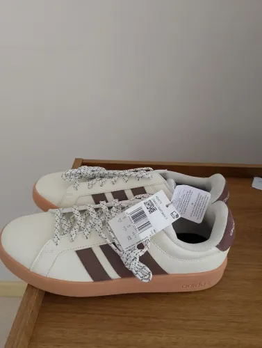 Vendo Tênis Masculinos Originais - Nike e Adidas Novos