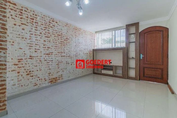 Apartamento Condomínio Rio de Janeiro SEMI-MOBILIADO com 1 dormitório para alugar, 58 m² p
