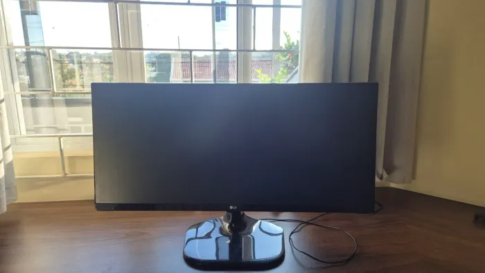 Monitor Ultrawide LG 25' IPS 75hz