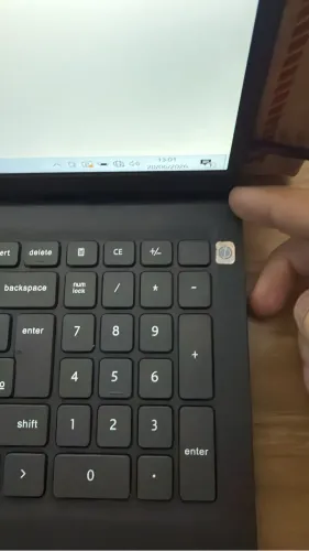 NOTEBOOK / DELL / INSPIRON