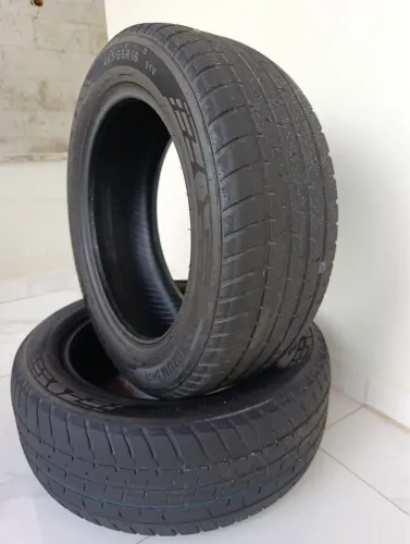 Par de Pneus 205/55/R16