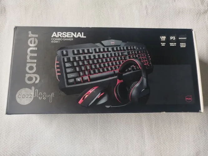 COMBO GAMER ARSENAL, 4 em 1 com Teclado, mouse, fone , mouse pad