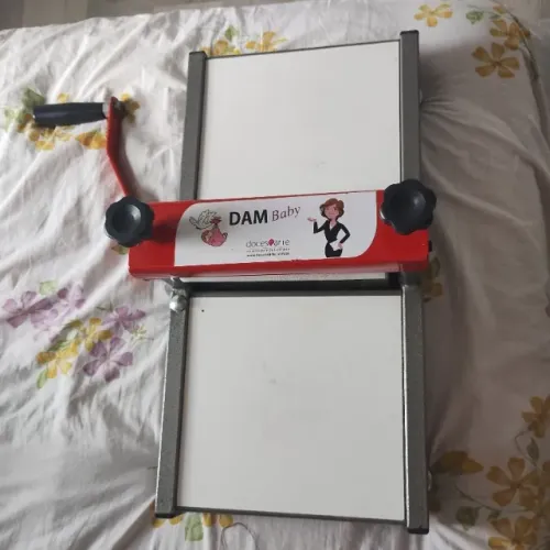 Máquina corte de forminhas para doce