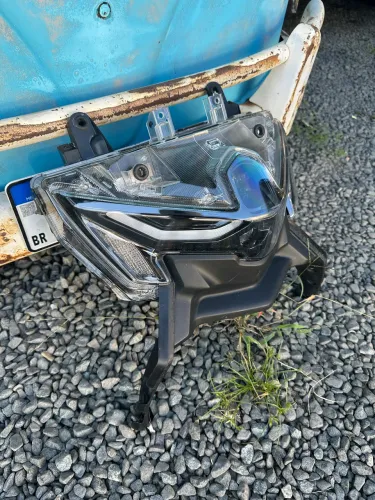Farol nmax 2025