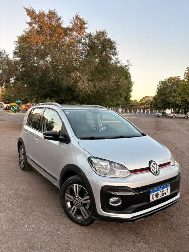 Volkswagen Up! Cross 1.0 TSI Total Flex 12V 5P 2018