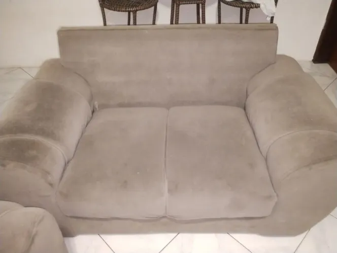 Sofá de 2 e 3 lugares