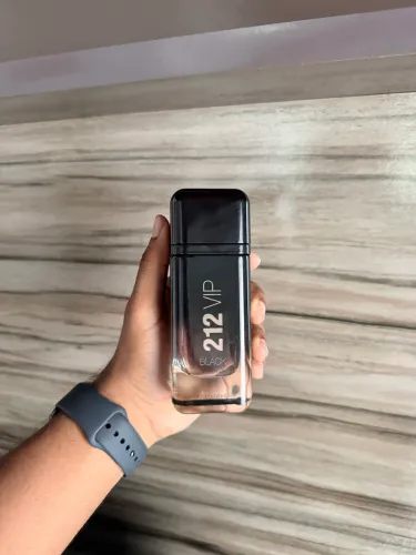 212 vip black