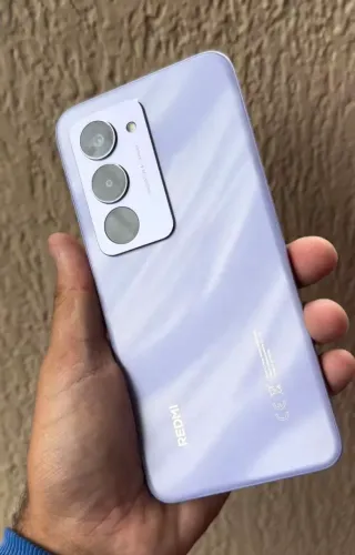 Smartphone Lançamento - Redmi 15 - Tela Grande - Bateria ótima - 128Gb/6Ram Lilás 