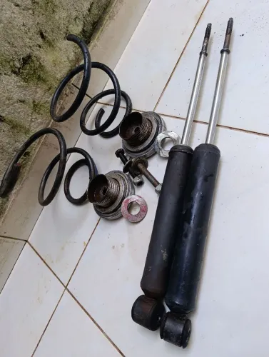 Suspensão de rosca GM