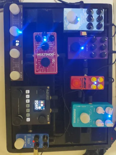 Vendo set de pedais completo (zerado)