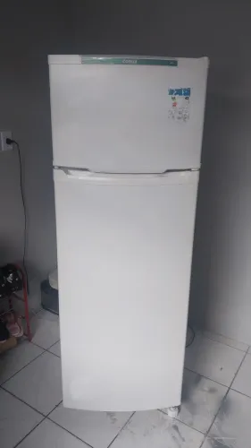 Geladeira cônsul gelo seco