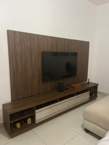 Rack com painel para a Tv