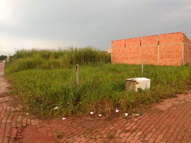 Terreno a venda no Ramal do Bom Futuro - Vila Acre