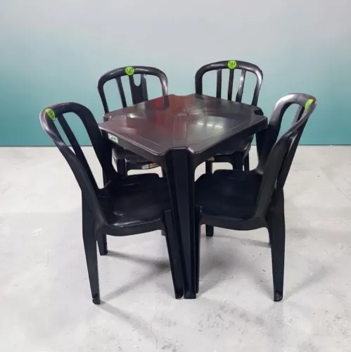 Jogo de mesa bistrô plástico 